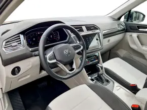 VW Noul Tiguan Life 2,0 TDI DSG thumbnail