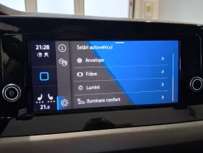 VW Golf Variant Life 2.0 TDI DSG thumbnail