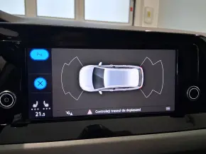 VW Golf Variant Life 2.0 TDI DSG thumbnail