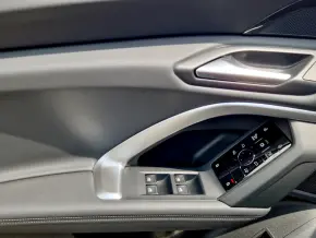 Audi Q5 40 TFSI quattro thumbnail