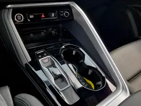 Audi Q5 40 TFSI quattro thumbnail