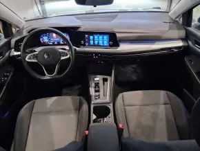 VW Golf Variant Life 2.0 TDI DSG thumbnail