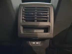 VW Golf Variant Life 2.0 TDI DSG thumbnail
