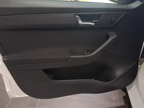 Škoda FABIA COMBI SMART 1.0 TSI thumbnail