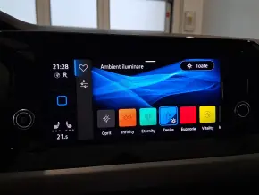 VW Golf Variant Life 2.0 TDI DSG thumbnail