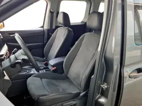 VW Caddy Style 2.0 TDI 90 kW DSG thumbnail