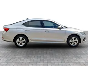 Škoda OCTAVIA AMBITION 1.5 TSI thumbnail