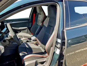 VW Golf GTI Edition 50 thumbnail