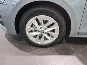 Škoda Octavia Selection 1.5 TSI DSG mHEV thumbnail