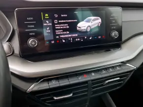 Škoda OCTAVIA COMBI AMBITION 2.0 TDI DSG thumbnail