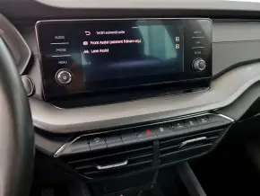 Škoda OCTAVIA COMBI AMBITION 2.0 TDI DSG thumbnail