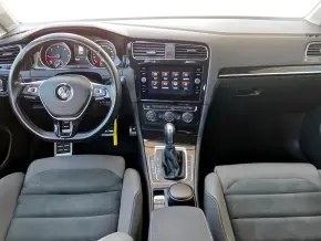 VW Golf Highline 1.6 TDI DSG thumbnail