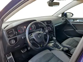 VW Golf Highline 1.6 TDI DSG thumbnail
