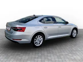 Škoda SUPERB STYLE 2.0 TDI DSG thumbnail