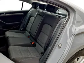 VW Passat Comfortline1.5 TSI ACT DSG thumbnail