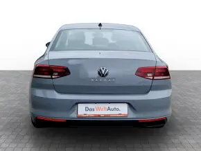 VW Passat Comfortline1.5 TSI ACT DSG thumbnail