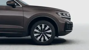 Touareg Elegance V6 TDI / 286 CP/210 kW / 3.0l / Automata, 8 trepte / 4-usi thumbnail