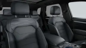 Touareg R-Line V6 TDI / 286 CP/210 kW / 3.0l / Automata, 8 trepte / 4-usi thumbnail