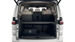 Multivan Life L 2.0 TDI 110KW / 150 CP/110 kW / 2.0l / Automata, 7 trepte / 4-usi thumbnail