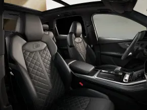 Q7 S line 55 TFSI e quattro 290kW thumbnail