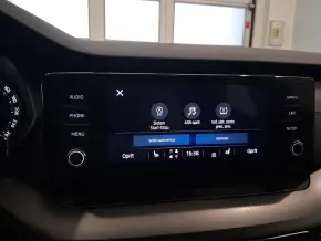 Škoda OCTAVIA COMBI AMBITION 2.0 TDI DSG thumbnail