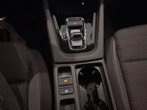 Škoda OCTAVIA COMBI AMBITION 2.0 TDI DSG thumbnail