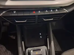 Škoda OCTAVIA COMBI AMBITION 2.0 TDI DSG thumbnail