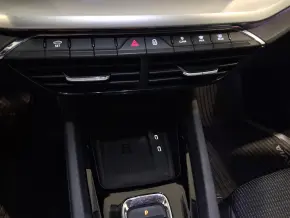Škoda OCTAVIA COMBI AMBITION 2.0 TDI DSG thumbnail