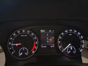 Škoda OCTAVIA COMBI AMBITION 2.0 TDI DSG thumbnail