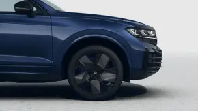 Touareg R V6 TSI Plug in Hybrid thumbnail