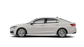 Superb Selection PHEV thumbnail