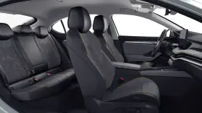 Superb Selection PHEV thumbnail