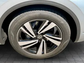 VW Touareg Elegance V6 TDI thumbnail