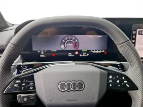 Q3 35 TFSI thumbnail