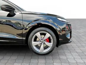 Q3 35 TFSI thumbnail