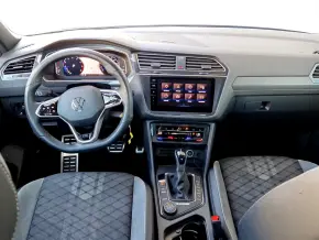 VW Noul Tiguan R-Line 2,0 TSI DSG 4Mot thumbnail