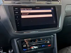 VW Noul Tiguan R-Line 2,0 TSI DSG 4Mot thumbnail