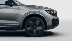 Touareg R V6 TSI Plug in Hybrid thumbnail