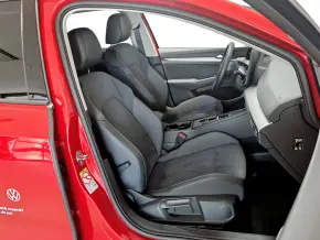 VW Golf Prime 1.5 eTSI DSG ACT mild hyb thumbnail