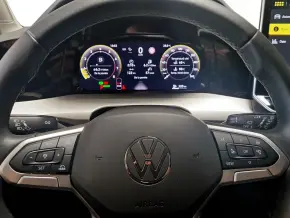VW Golf Prime 1.5 eTSI DSG ACT mild hyb thumbnail