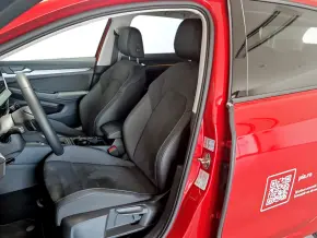 VW Golf Prime 1.5 eTSI DSG ACT mild hyb thumbnail