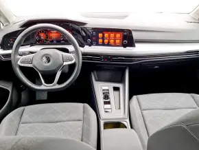 VW Golf Life 1.5 eTSI ACT DSG mild hyb thumbnail