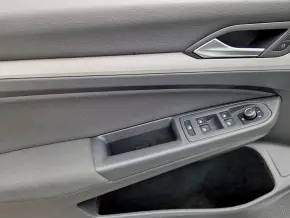 VW Golf Life 1.5 eTSI ACT DSG mild hyb thumbnail