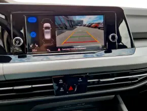 VW Golf Life 1.0 eTSI DSG mild hyb thumbnail