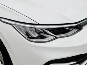VW Golf Life 1.5 eTSI ACT DSG mild hyb thumbnail