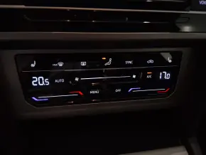 VW Noul Passat Trendline1.5 TSI ACT thumbnail