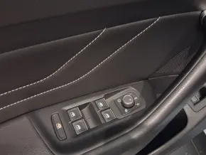 VW Noul Passat High 2.0  biTDI 4Mot DSG TD thumbnail