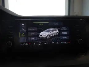 Škoda OCTAVIA COMBI AMBITION 2.0 TDI DSG thumbnail