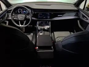 Q7 PI S line 50 TDI quattro thumbnail