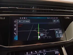 Audi Q8 PI 55 TFSI quattro thumbnail